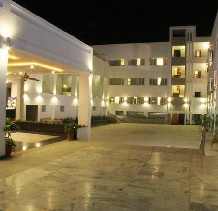Alka Hotel أُودايبور المظهر الخارجي الصورة
